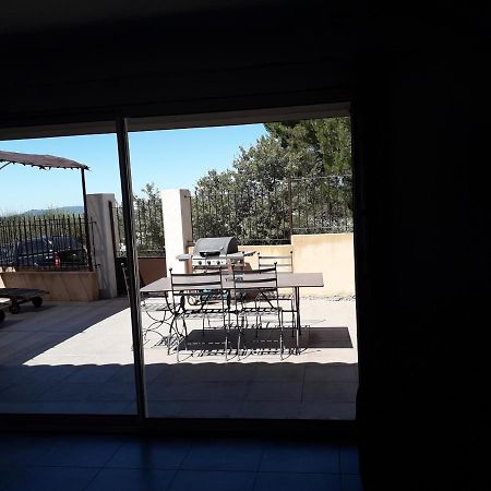 Ferienwohnung Petit Coin De Paradis Mérindol Exterior foto