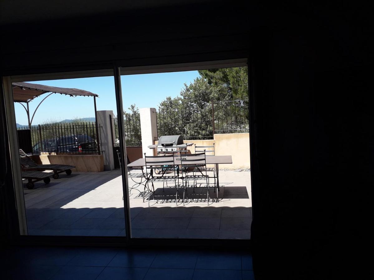 Ferienwohnung Petit Coin De Paradis Mérindol Exterior foto